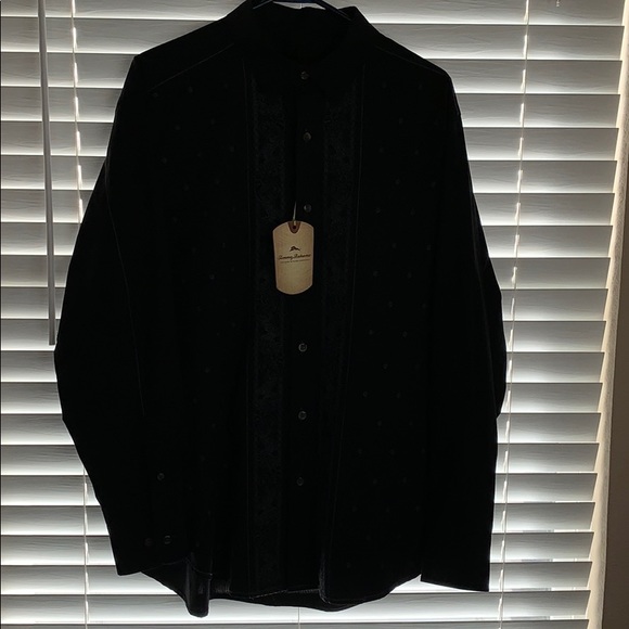 Tommy Bahama Other - Tommy Bahama men’s button down dress shirt